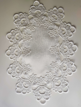 Serwetka biała z gipiurą - 30x45 cm 