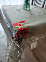 Obrus prostokątny szary z motywem kwiatowym 130x180 cm